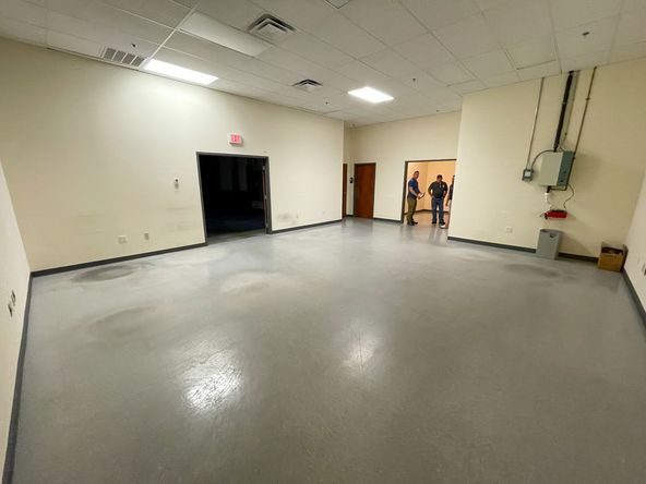 Building E - Suite 700